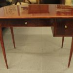 774 8406 DRESSING TABLE